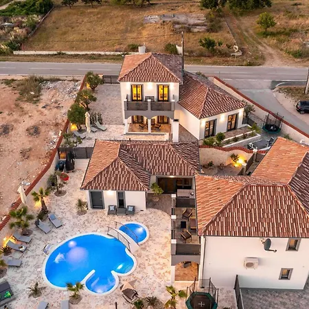 Ferienhaus Dalmatinac *