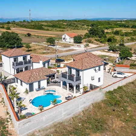 Dalmatinac Holiday home
